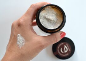 Wegańskie kosmetyki BOSPHAERA